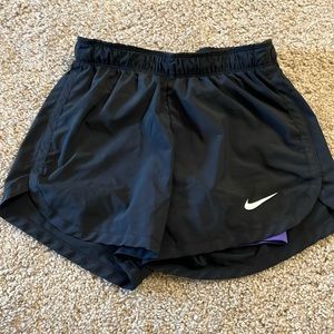 Nike Athletic Shorts with purple shorts underneath Size XS